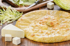 Осетинский пирог с сыром и капустой